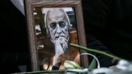 [358246] ΚΗΔΕΙΑ ΤΟΥ ΣΥΝΘΕΤΗ ΝΟΤΗ ΜΑΥΡΟΥΔΗ (ΤΑΤΙΑΝΑ ΜΠΟΛΑΡΗ / EUROKINISSI)