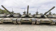 abrams-tanks-02