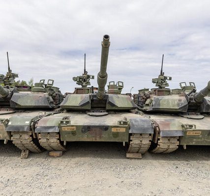 abrams-tanks-02