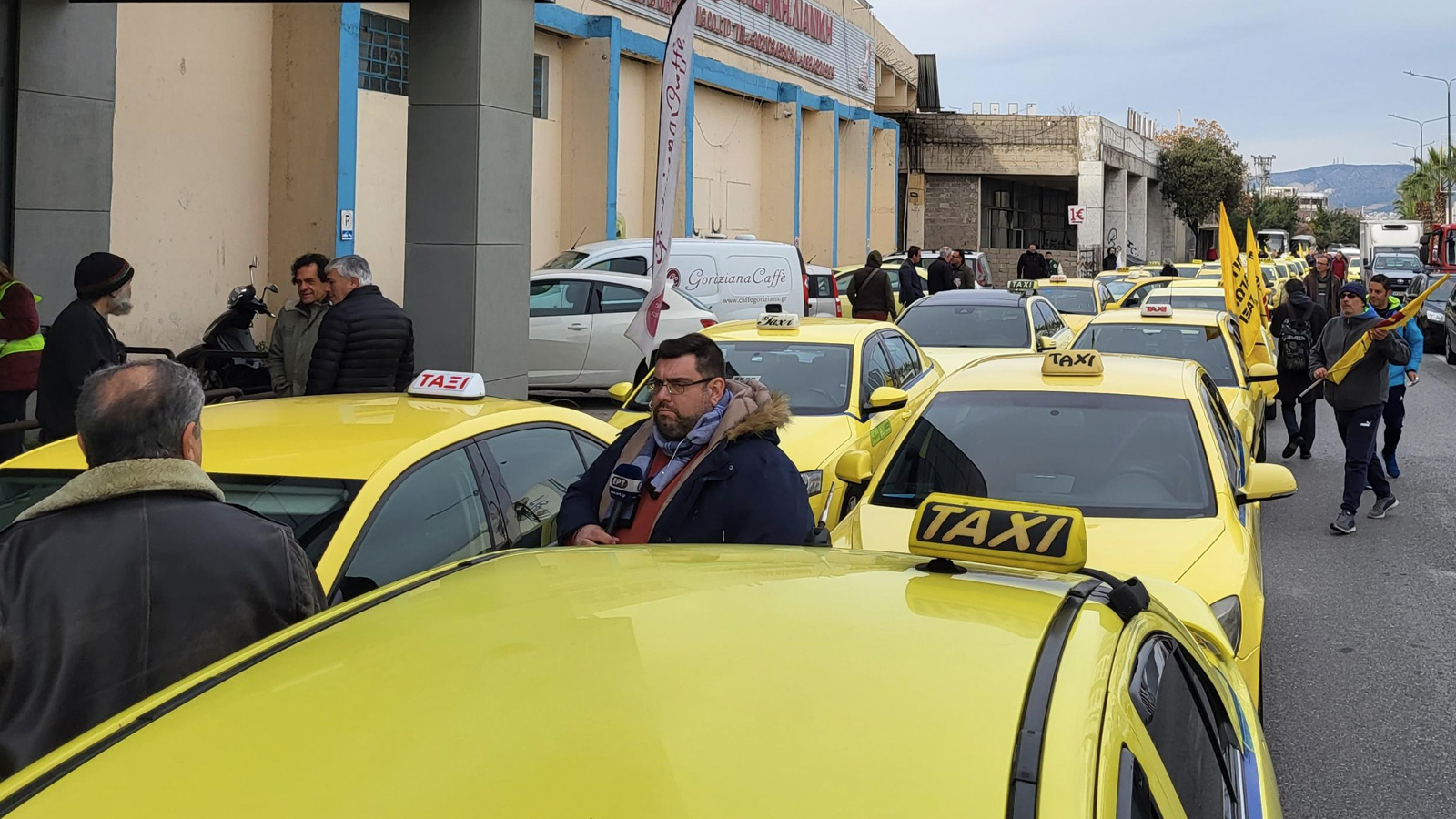 kinitopoiisi-taxi