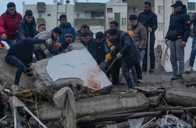 turkey-earthquake-08