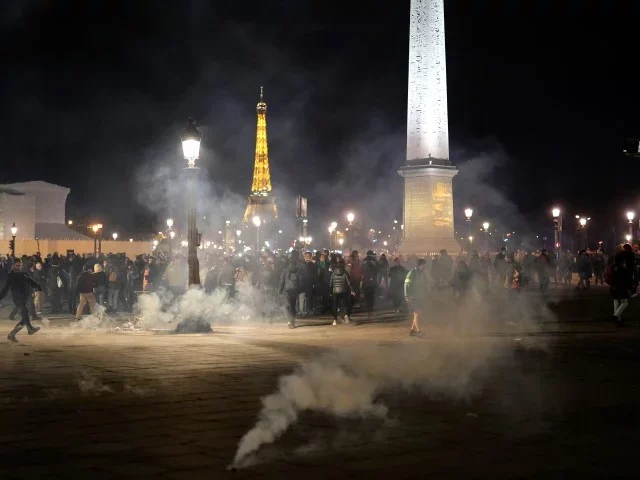 france-tension-pension3.jpg
