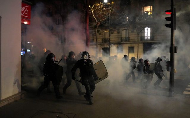 france_pension_protests-00