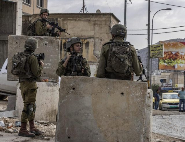 israel-soldiers-nablus-afp
