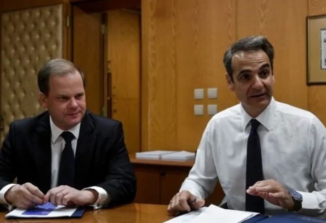 καραμανλ1