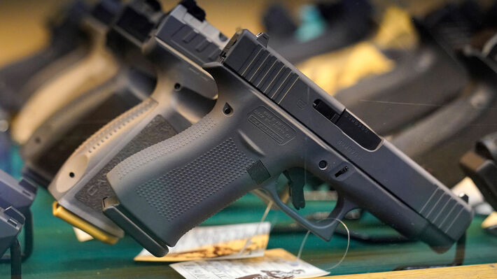 us_gun-01