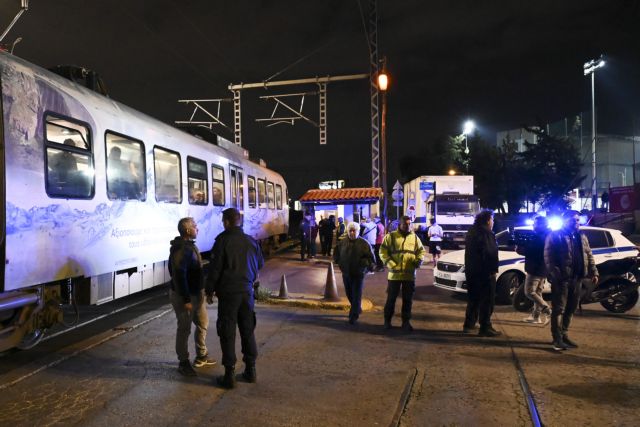 accident; Athena; crosswalk; injury; Pedestrian; Tavros; train; Ταύρος; ατύχημα; αφύλαχτη διάβαση; παεζοδιάβαση; τρένο; τραίνο; τραυματισμός;