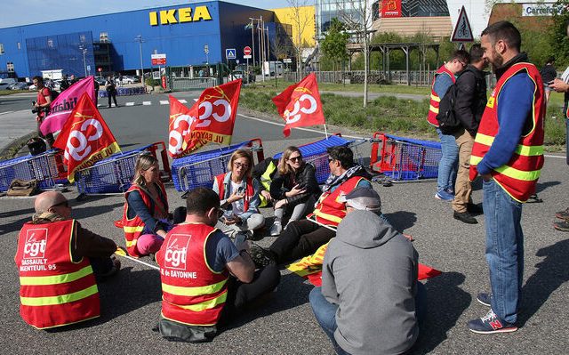 France_Pension_Protests-00