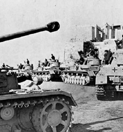 Panzer_IV_G_721_Greece-758×400