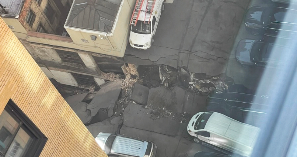 manhattan_garage_collapse