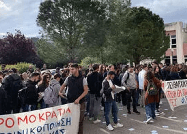 patra_foitites-1s