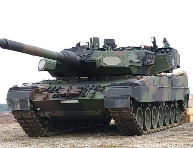 Leopard-2-me-Trophy