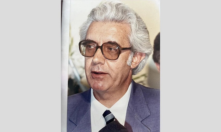 ΧΑΤΖΗΝΙΚΟΛΑΟΥ