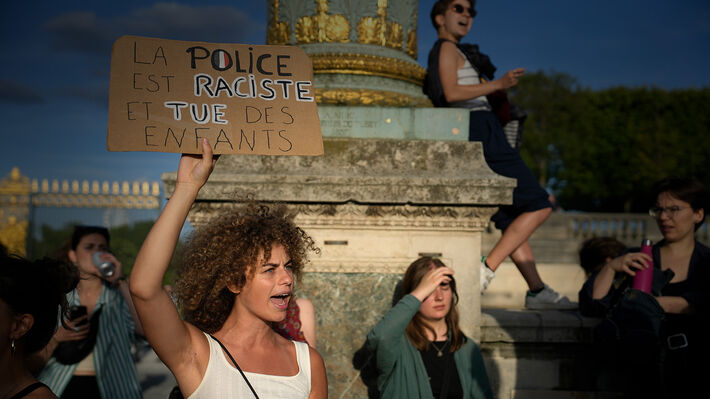 france_police_shooting-01