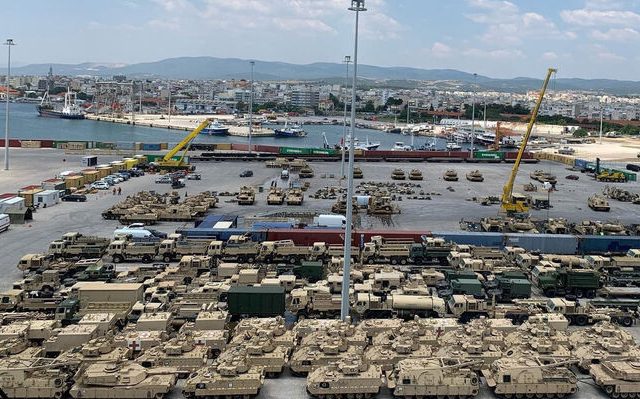 tanks_alexandroupoli_limani