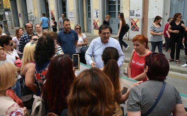 patra-sxolikes-katharistries-02