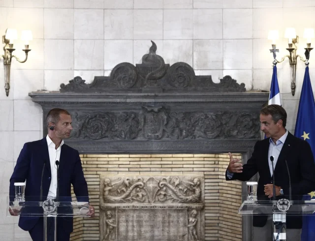uefa_mitsotakis