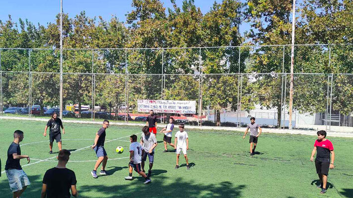 antifasistikos_agona_podosfairoy_sema-01