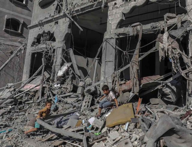 children-destruction-gaza-getty