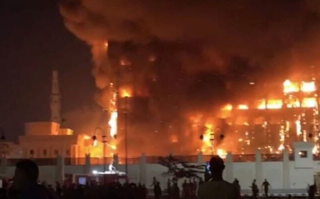 egypt_ismailiya_police_fire_01