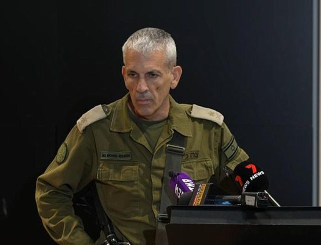 maikl-entelstain-israilino-stratigos_252863_411833_type13262
