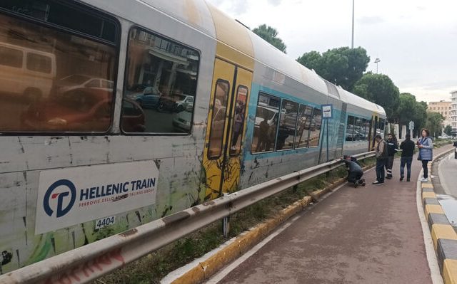 helenic_train-08