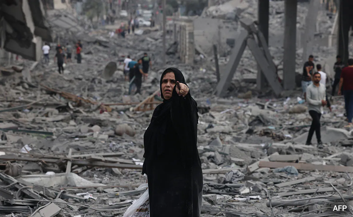 hh36esso_israel-gaza-violence_625x300_10_October_23