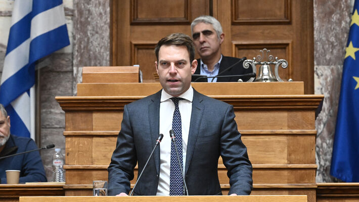 kasselakis_koinoboyleytiki_omada (1)