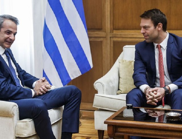 mitsotakis_kaselakis_sinantisi