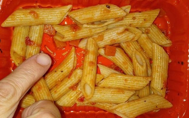 paramythia_skoylikia