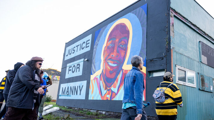 Police Charged Murder Trial