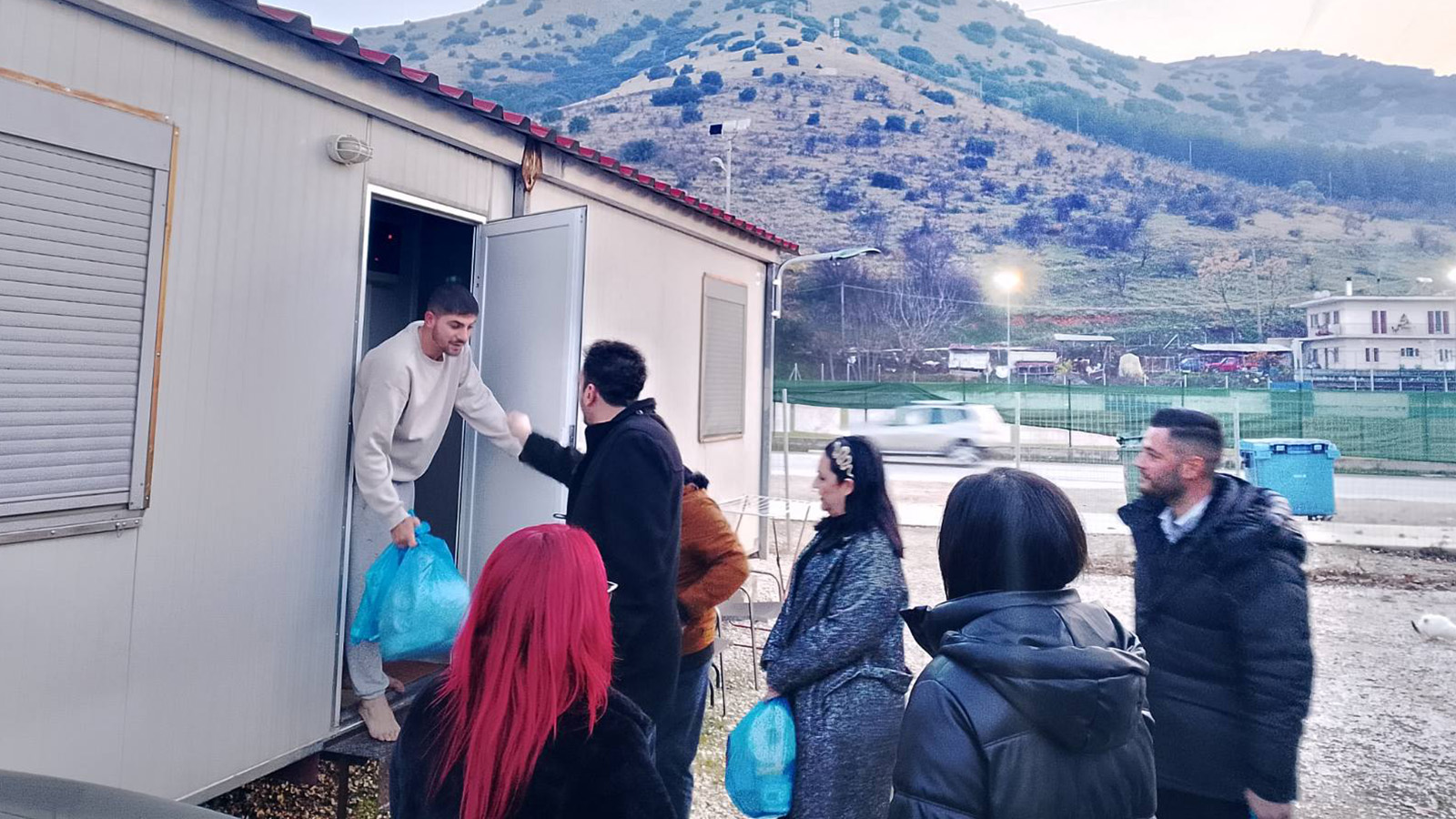 tyrnabos_eidi_prvtis_angkis-03
