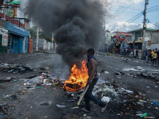 haiti-protest-2