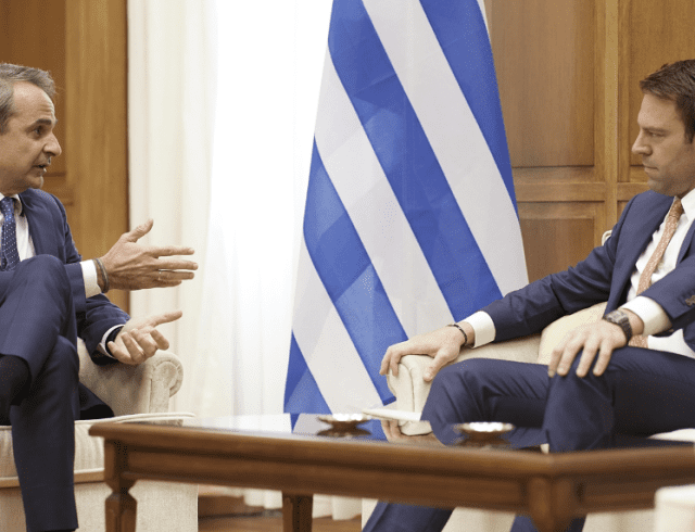 μητσοτ κασσελακης