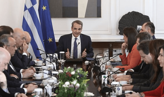 μητσοτακ3