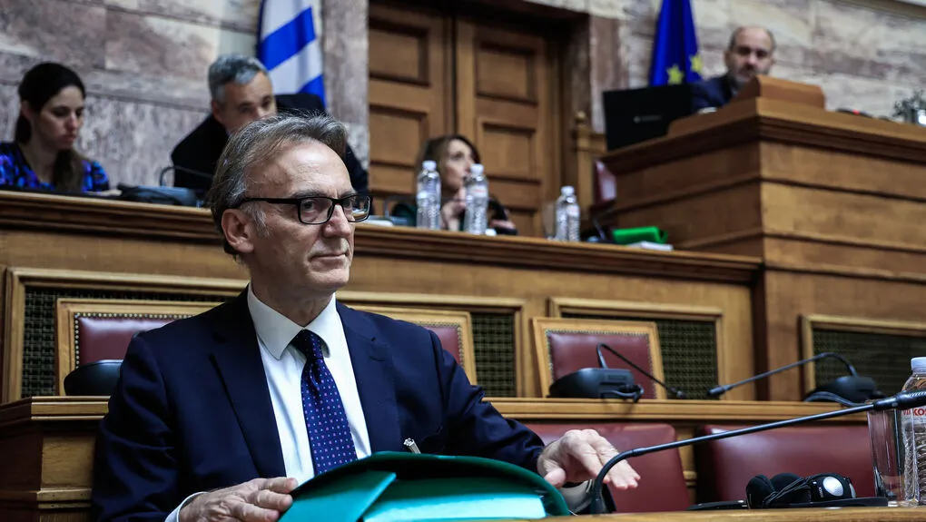 11-mauricio capotorto-exetastiki tempi.jpeg