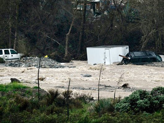 california_storms_02