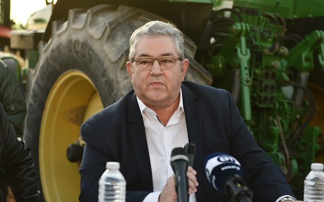 koutsoumpas-mploko-xaliki-3