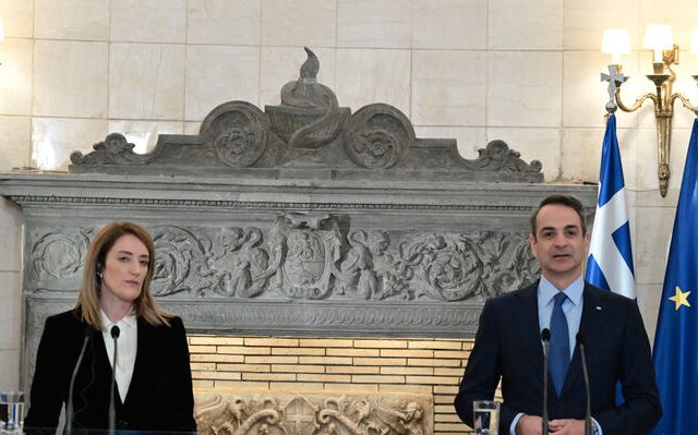 mitsotakis_metsola