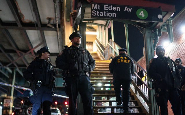 APTOPIX New York Subway Shooting