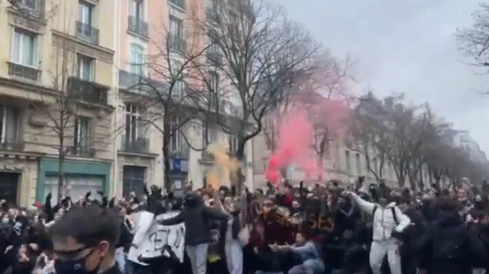 paris