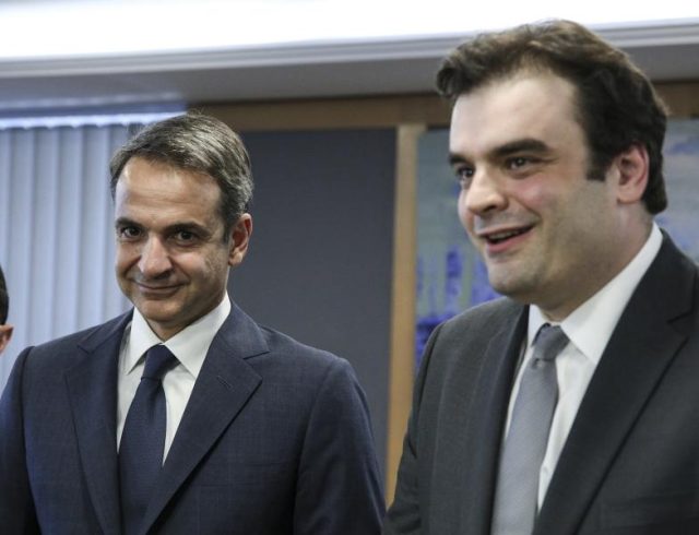 pierrakakis-mitsotakis