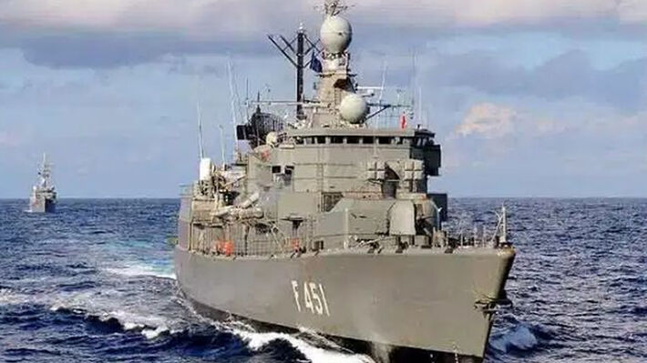 polemiko_nautiko_fregata_limnos