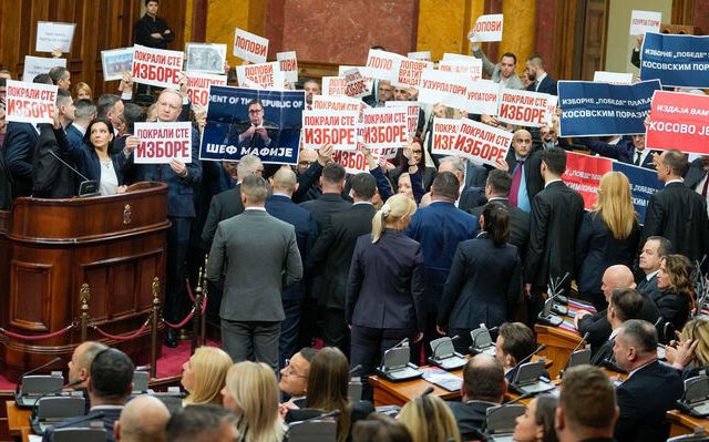 serbia_parliament