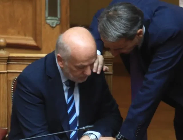 floridis-mitsotakis-1020.jpg