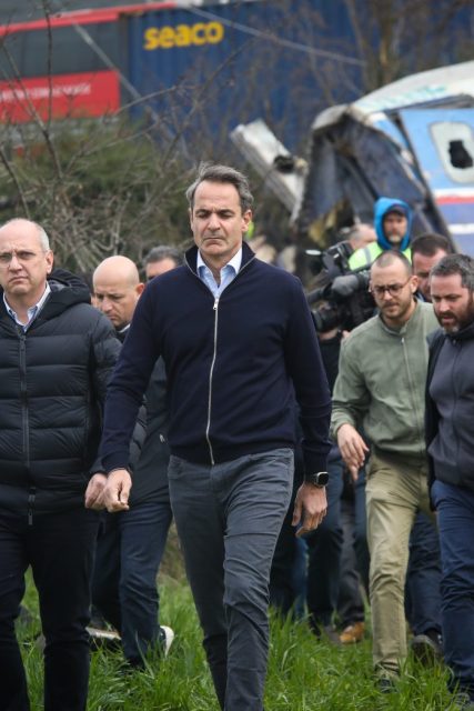 mitsotakis_tempi