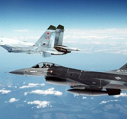 su-27vsf-16