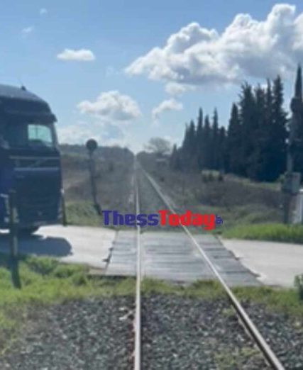 treno_diavasi