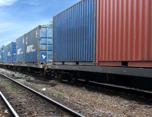 3 – trena container – 1020.jpg