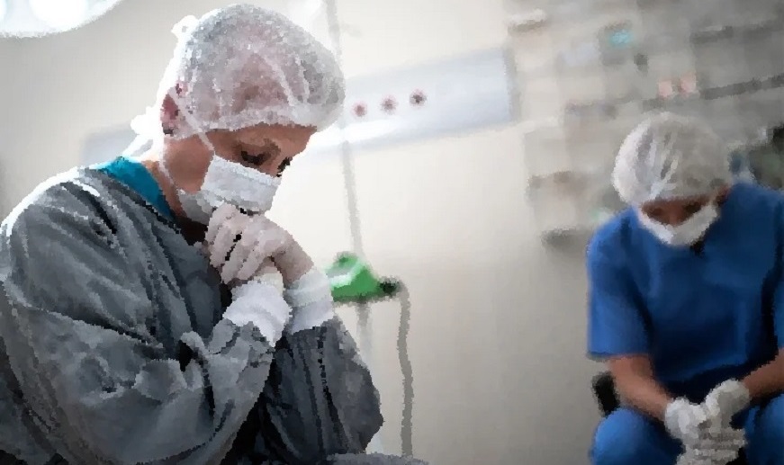 Doctors_Covid_Tired